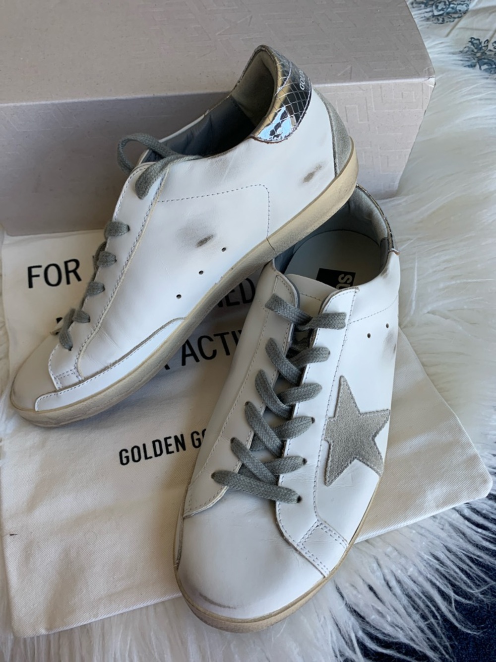 🌟GOLDEN GOOSE WHITE LEATHER SNEAKERS🌟 - Picture 9 of 11